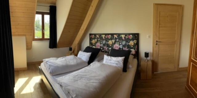 Les Granges Modernes Villa Bruebach Room photo
